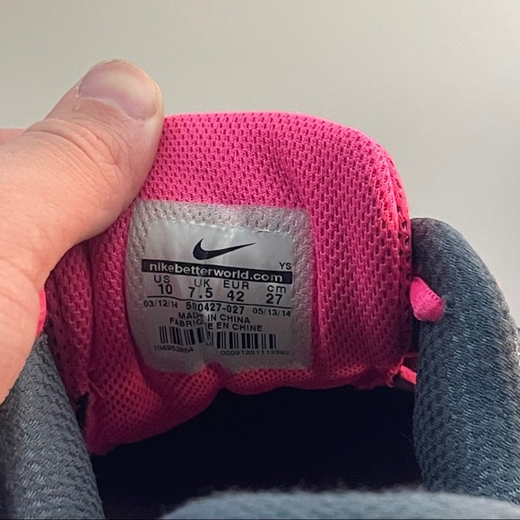 Nike Dart 10 Women’s Sz 10 Gray & Pink Shoes - Picture 9 of 9